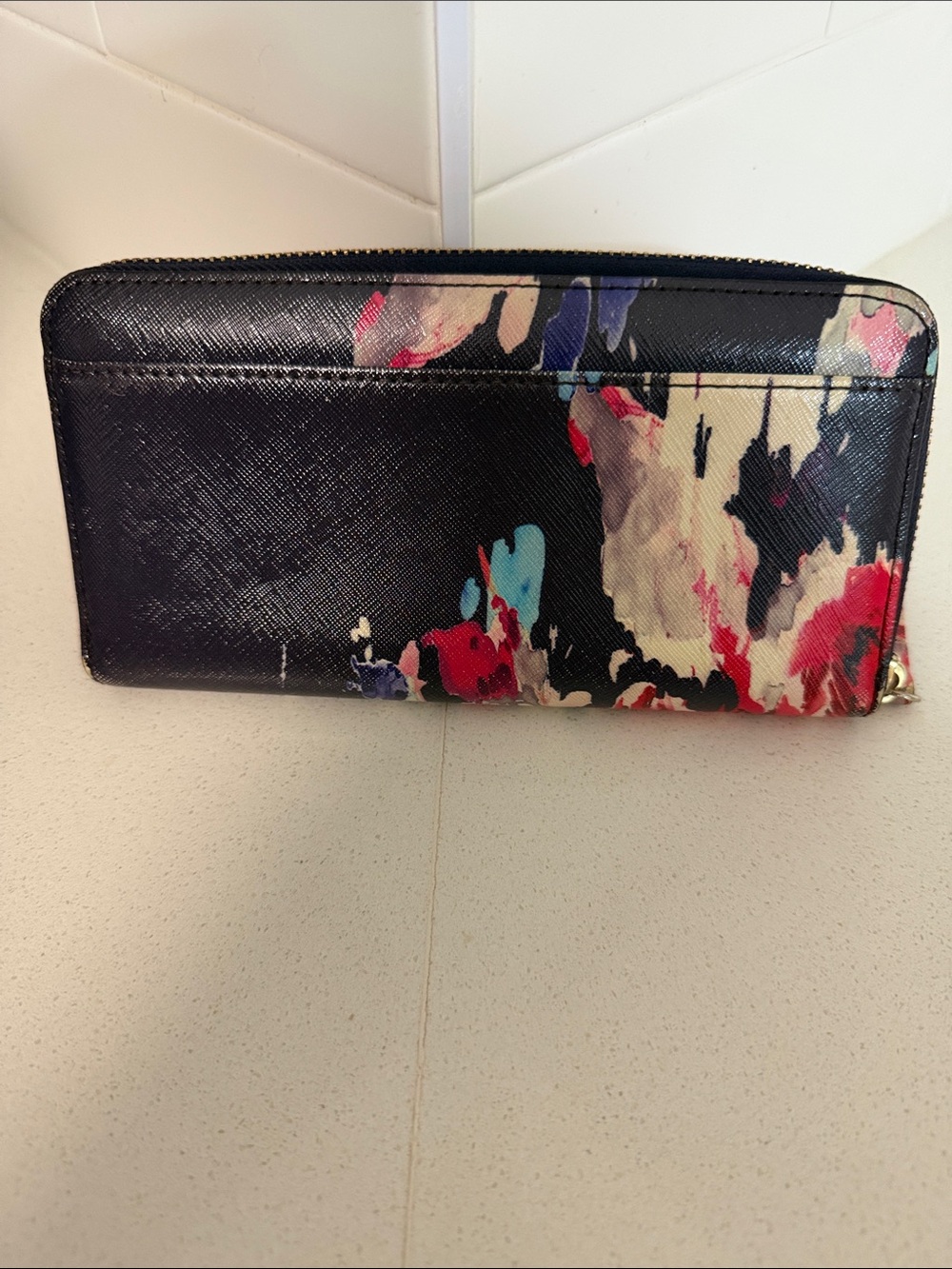 Kate Spade Storybook Floral Abstract Zip Wallet in Red, Pink, Black - Picture 4 of 9